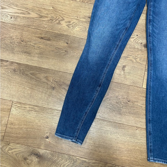 PAIGE denim Hoxton ankle in Rockshow distressed - Size 28 / 6 - Picture 4 of 13